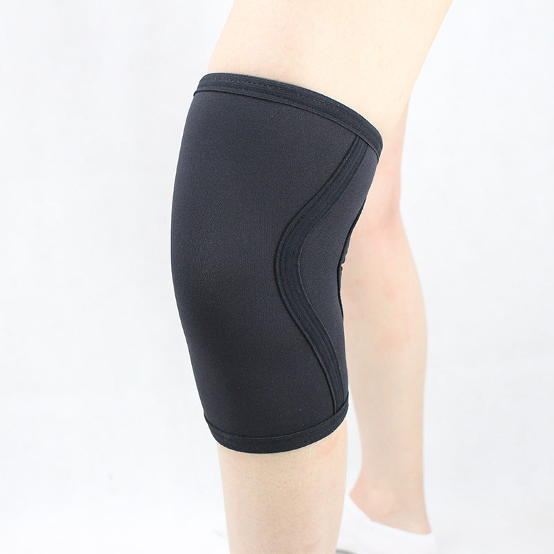 Thick neoprene knee sleeves for lifting